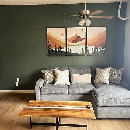 Wofford Village Studios Wofford Heights Luaran gambar