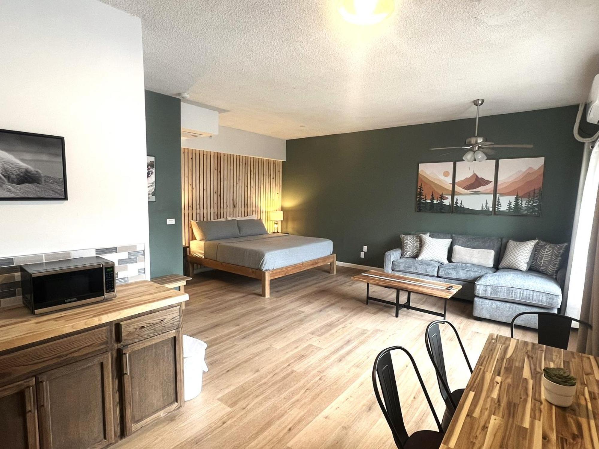 Wofford Village Studios Wofford Heights Luaran gambar